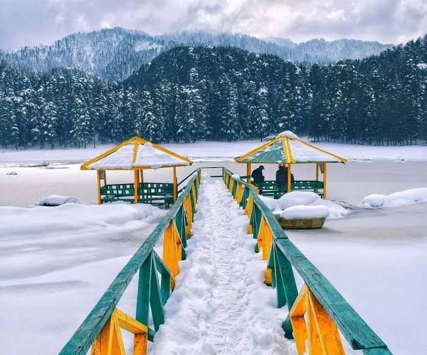 Dharamshala Dalhousie Devi Darshan tour
