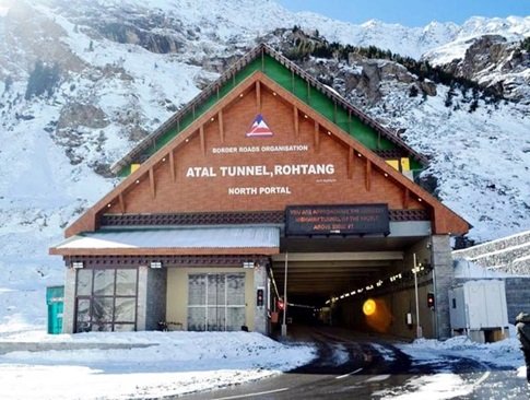 Kullu Manali Kasol Manikaran Atal Tunnel and Sissu tour